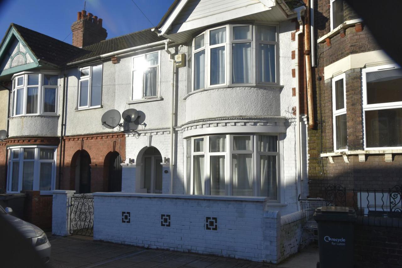 Clarendon House Hotel Luton  Luaran gambar